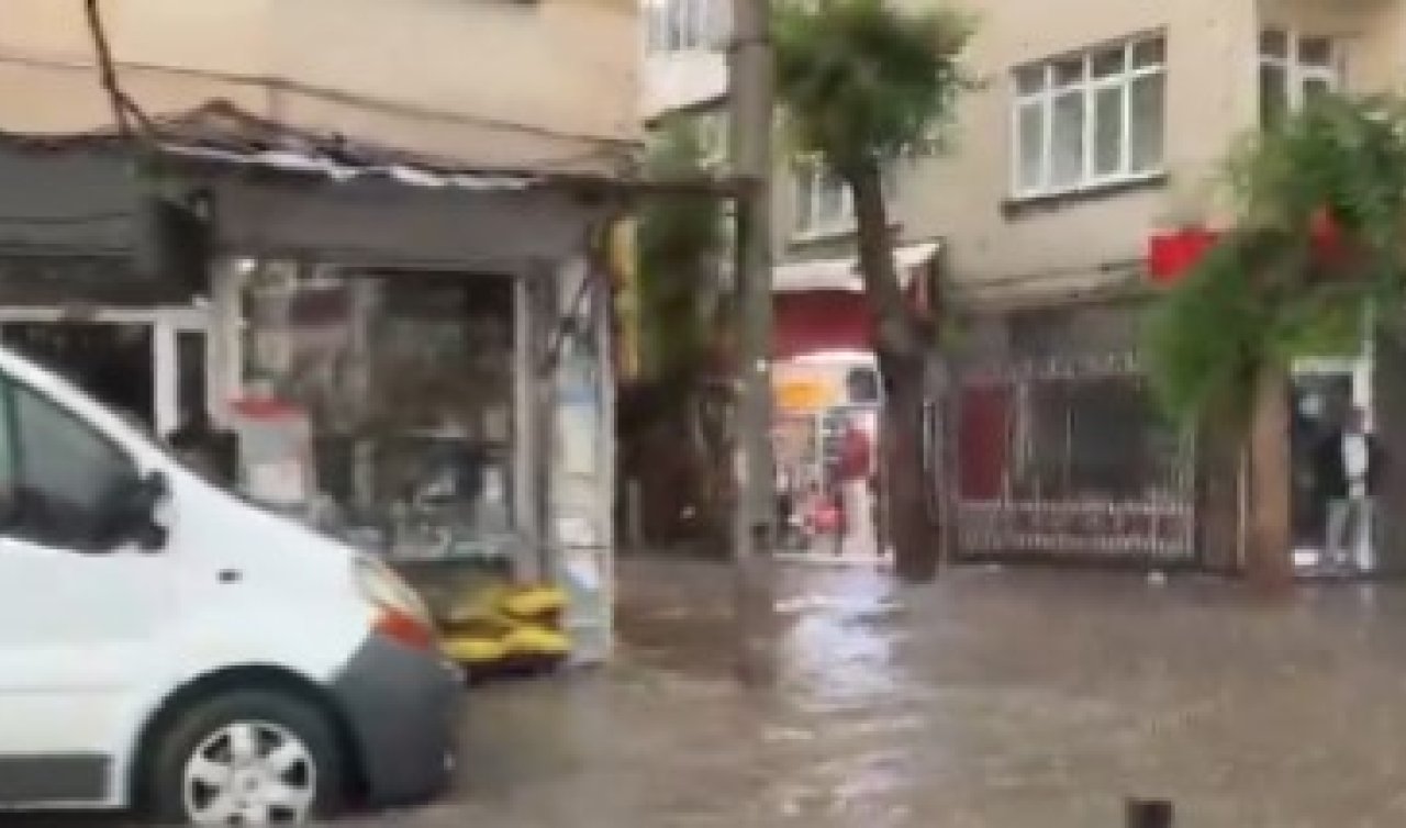 Konya’da aniden bastırdı! Sağanak trafiği yavaşlattı   