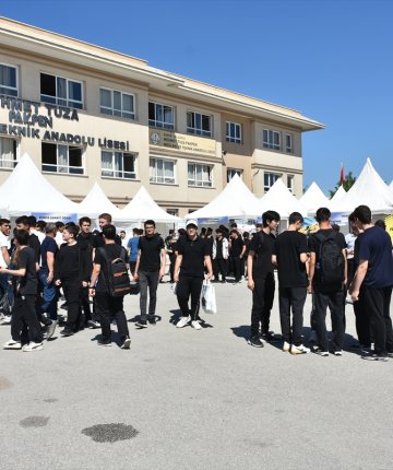 Konya’da iş dünyası ile öğrencileri buluşturacak fuar kapılarını açtı