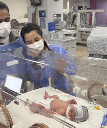 Aynı doktor, aynı aile: Konya’da 30 yıllık doğum hikâyesi ikizlerle devam etti