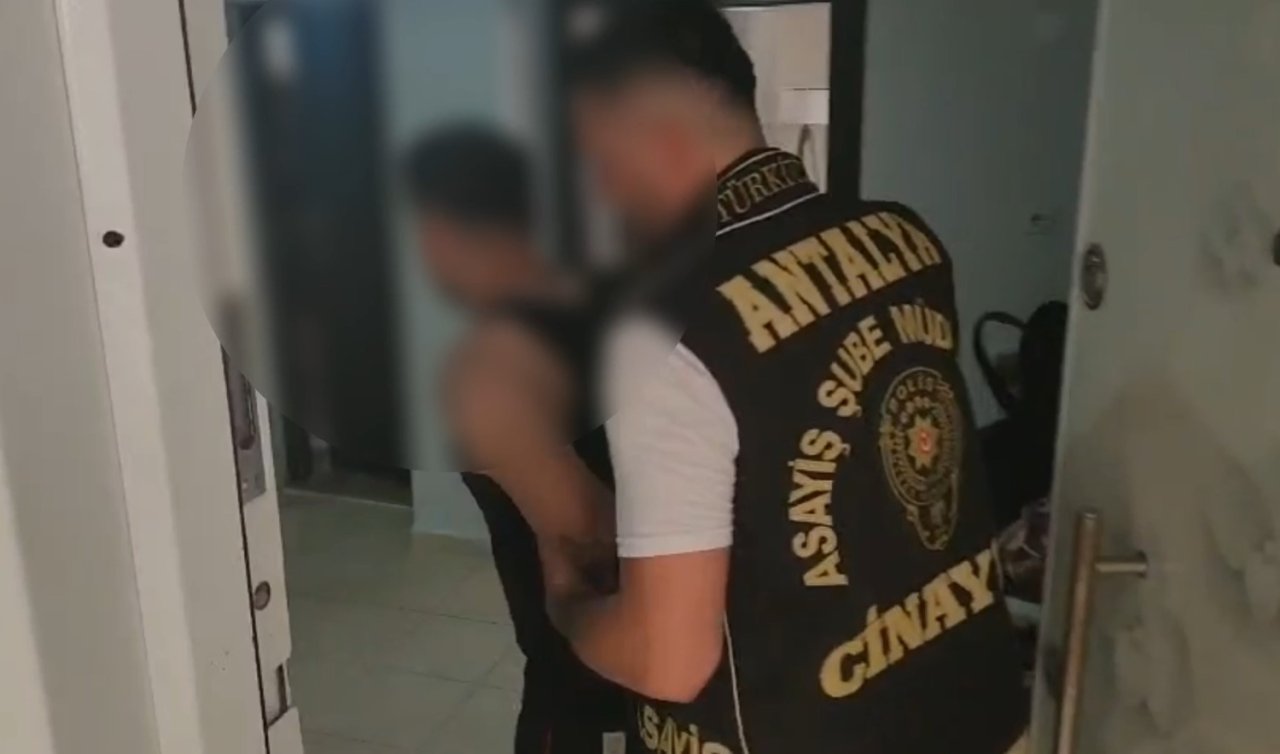 Konya polisi düğmeye bastı! Ehliyet sınavındaki usulsüzlük şebekesi çökertildi
