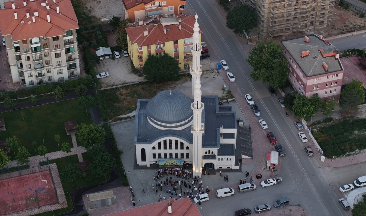 Başkan Altay çocuklarla sabah namazında buluştu: 15 bin çocuk camilere koştu  