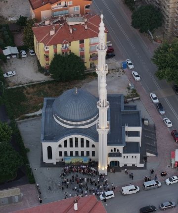Başkan Altay çocuklarla sabah namazında buluştu: 15 bin çocuk camilere koştu  