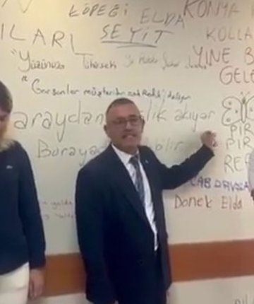 CHP Konya İl Başkanlığı’nda gerilim tırmandı: Parti binasındaki yazılara sert tepki