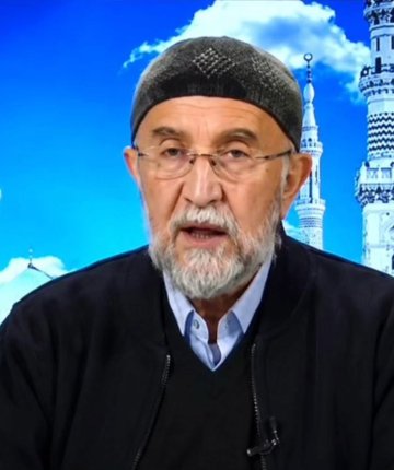  Konya’nın ilmi ve manevi değeri Saffet Bakırcı Hoca vefat etti