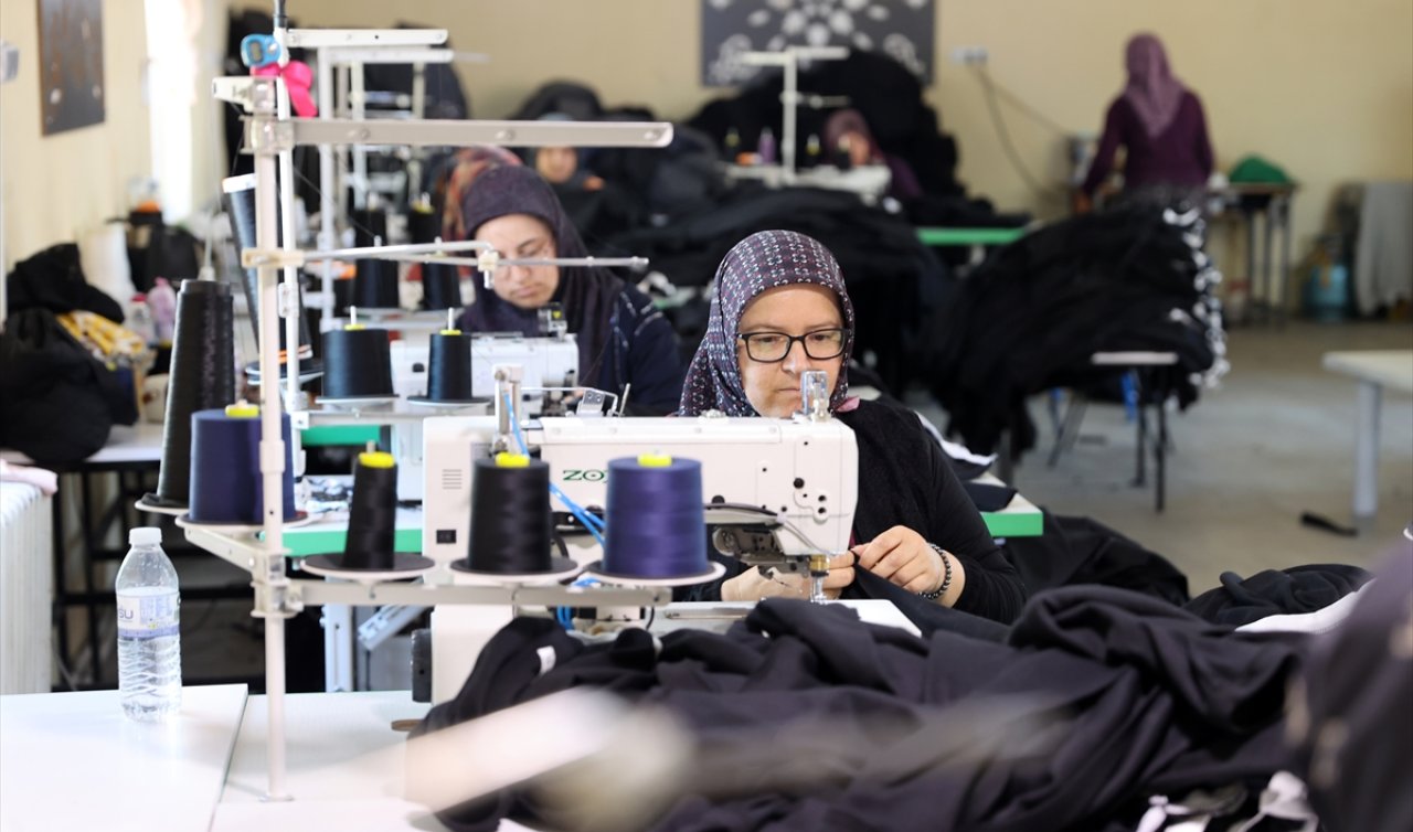Konya’da çöp olacak kumaşlar kadınların elinde yeniden değer kazanıyor
