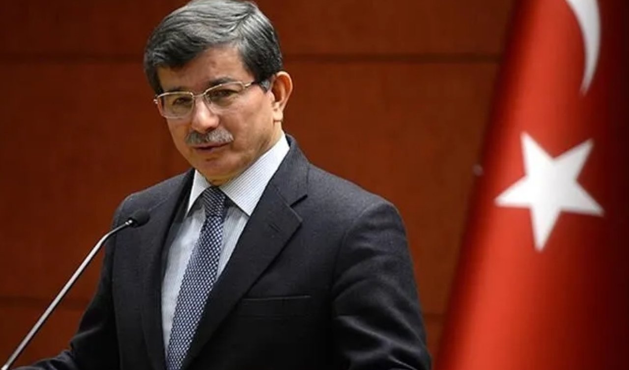 Ahmet Davutoğlu Siyaseti Bıraktığını Duyurdu! Gelecek Partisi Kapanıyor