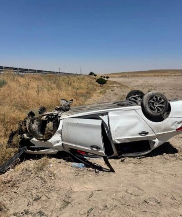 Konya’da takla atan otomobilde aynı aileden 5 kişi yaralandı