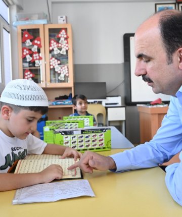 Başkan Altay, Halit Eroğlu Kur’an Kursu’nda öğrencilerle bir araya geldi