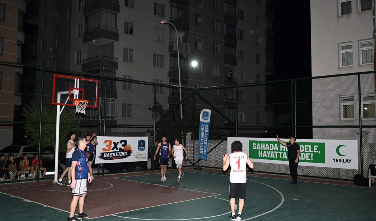 Seydişehir’de basketbol heyecanı sona erdi! Şampiyonlar kupalarını aldı