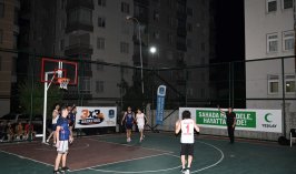 Seydişehir’de basketbol heyecanı sona erdi! Şampiyonlar kupalarını aldı