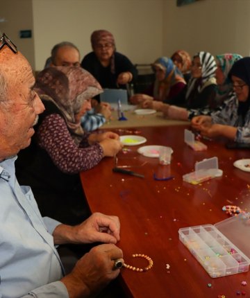 Beyşehir Devlet Hastanesi’nde çocuk hastalara anlamlı hediye