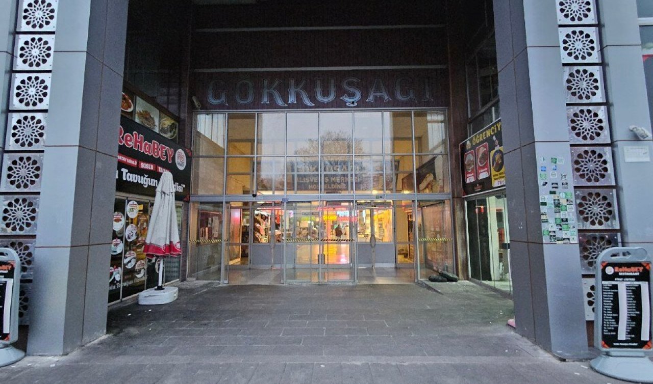 Gökkuşağı AVM’de 50 iş yerini ilgilendiren karar! Üniversite açıklama yaptı