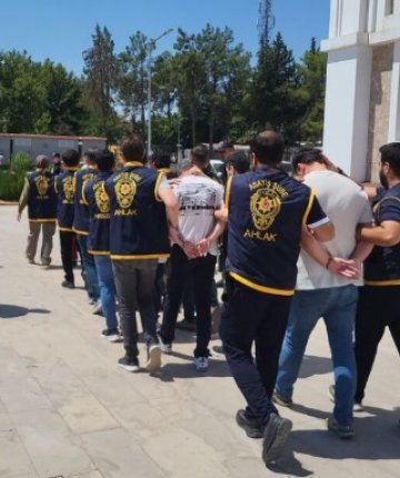 Konya dahil 6 ilde operasyon! Telefon dolandırıcılığına 6 gözaltı