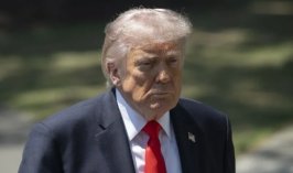 Trump, İran’la müzakerelerin “bir noktada“ devam edebileceğini söyledi