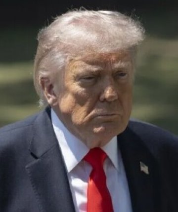 Trump, İran’la müzakerelerin “bir noktada“ devam edebileceğini söyledi