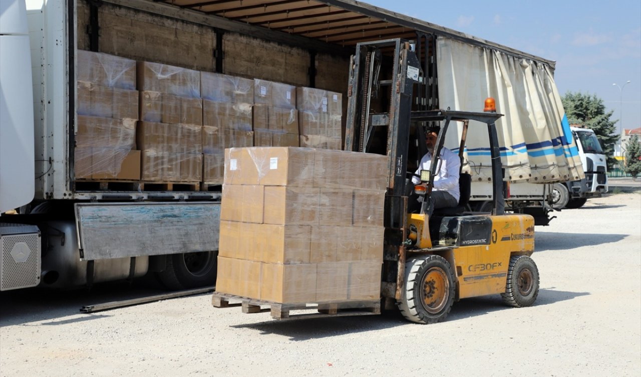 Cihanbeyli Belediyesi’nden 600 aileye gıda desteği
