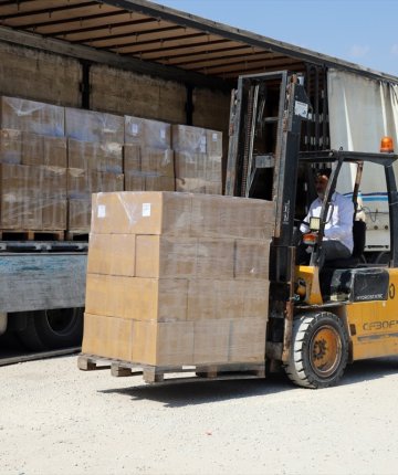 Cihanbeyli Belediyesi’nden 600 aileye gıda desteği