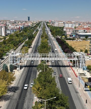 Konya’da ulaşımı rahatlatacak proje hızla yükseliyor! Başkan Altay tarih verdi