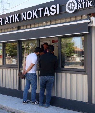 Meram’da çöpler artık para ediyor! 233 bin TL vatandaşın cebine girdi