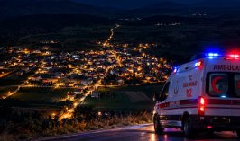 Akkise TOKİ’de korkutan olay! Küçük çocuk 3. kattan düştü