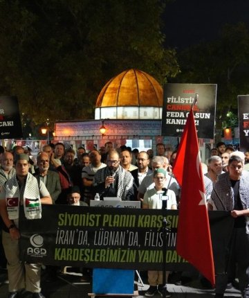 Konya’da Filistin için ses yükselttiler: “Bu acı seyredilecek bir haber değil”