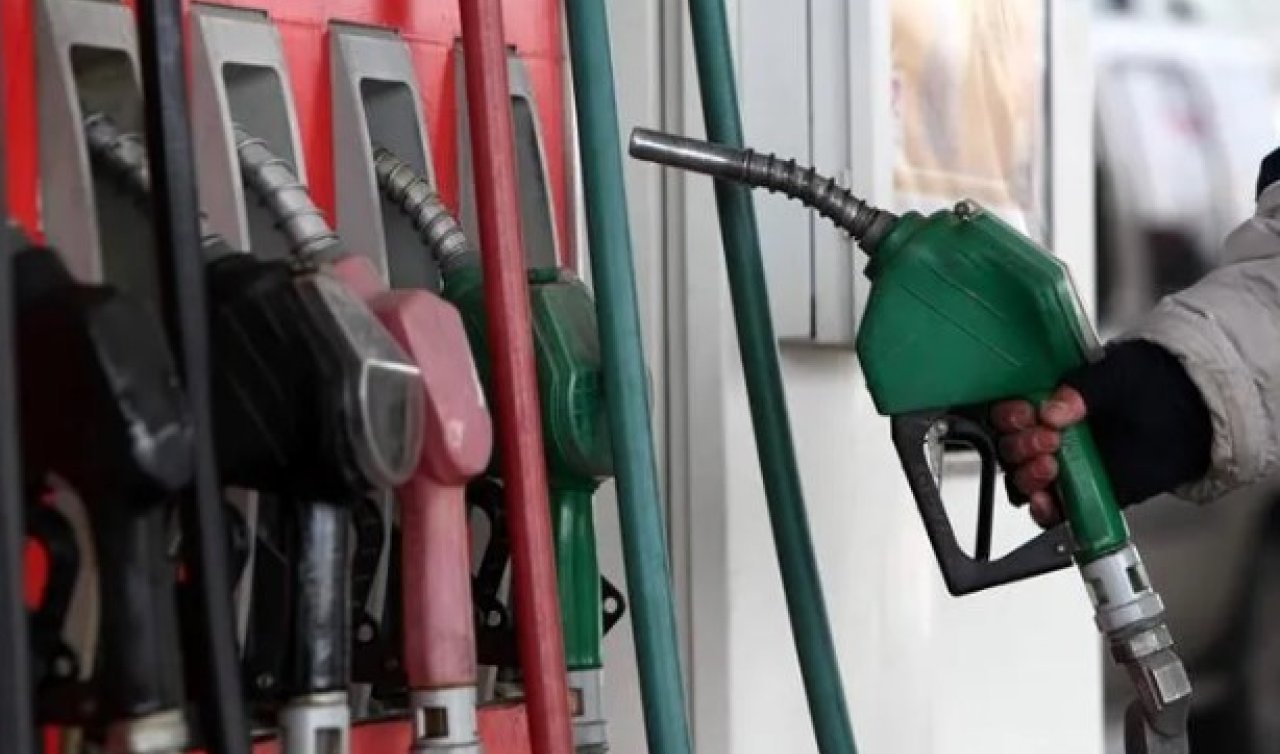 Motorine tarihi zam: Litre fiyatı 100 TL sınırına dayandı!