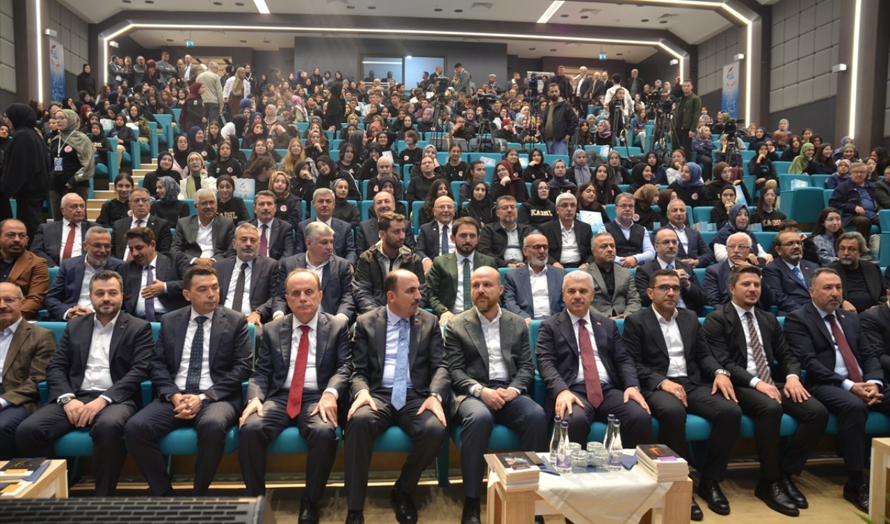 Bilal Erdoğan Konya’da konuştu: İmam hatip nesli için 21. yüzyıl vurgusu