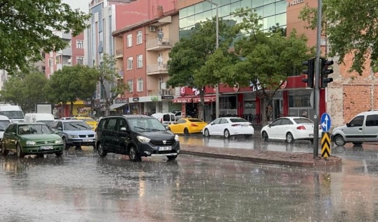 Konya’da şemsiyeler hazır olsun! Sağanak yağış bekleniyor   