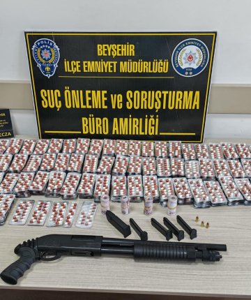 Beyşehir’de uyuşturucu operasyonu: Binlerce hap ve bonzai ele geçirildi