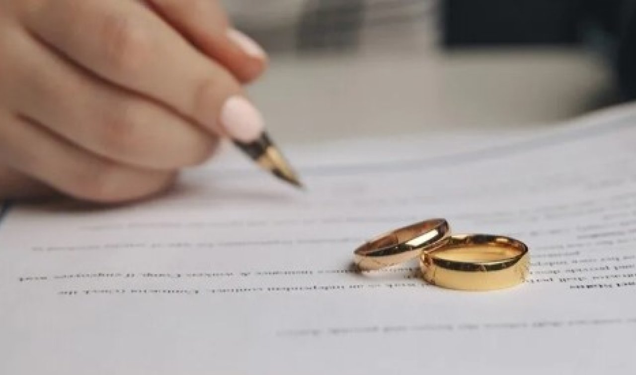 Aile ve Gençlik Fonu kapsamında ekimde 15 bin 468 gence 1 milyar 756 milyon lira ödeme yapıldı