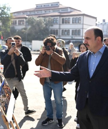 Konya’da trafik düzeni değişiyor! Mevlana Caddesi’nde yol tek şeride düşürülecek