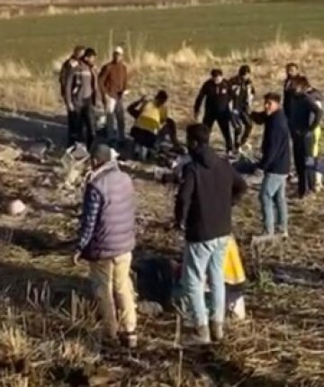 Konya’da işçileri taşıyan minibüs şarampole devrildi! 6 kişi yaralandı