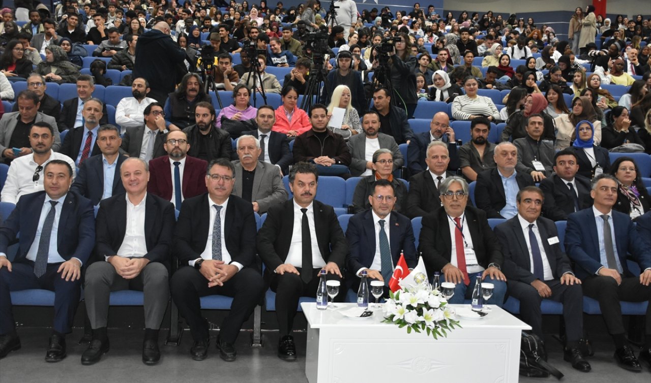 Konya’da Uluslararası Disiplinlerarası Yapay Zeka Konferansı başladı