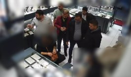 Konya’da milyonluk altın operasyonu! Dolandırıcının planı kuyumcuda bozuldu!
