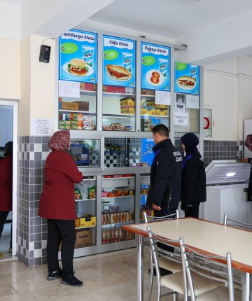 Selçuklu’da okul kantinleri mercek altında! Ekipler tek tek denetliyor