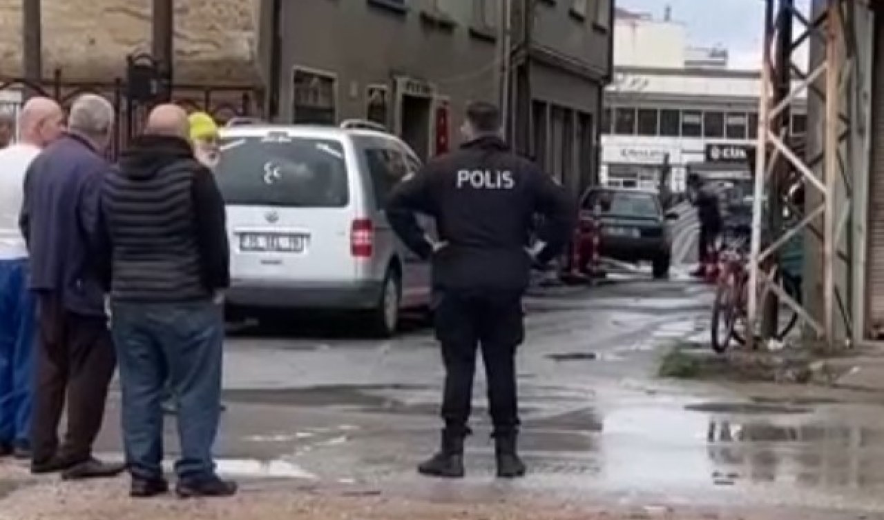 Konya’da inşaat yanında zemin çöktü! Doğalgaz ve su hatları zarar gördü